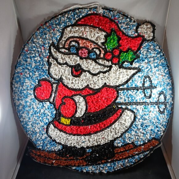 Vintage Santa Popcorn Plastic Skiing in Snow Globe - Picture 9 of 9